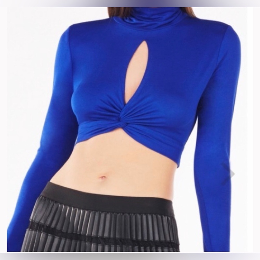 BCBGmaxazria | top